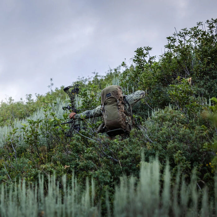 Eberlestock Vapor 2500 | Lightweight Hunting Pack w/ Hydration Carry